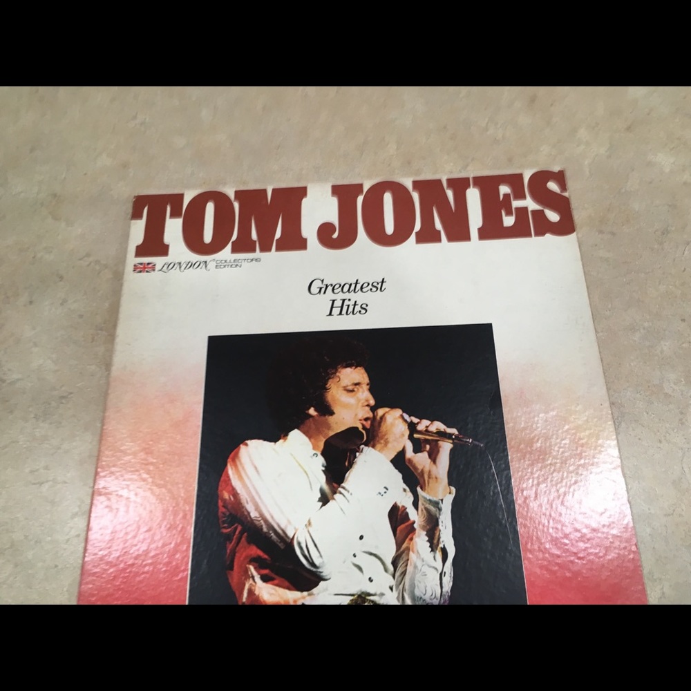 Tom Jones Greatest Hits Vinyl Record from 1977